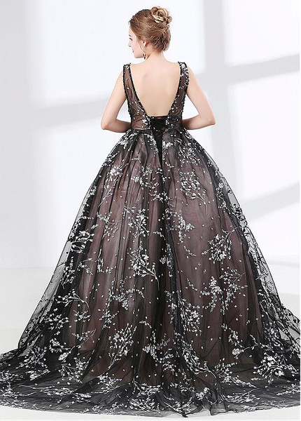  Organza V-neck Black Ball Gown Evening Dress With Lace Appliques