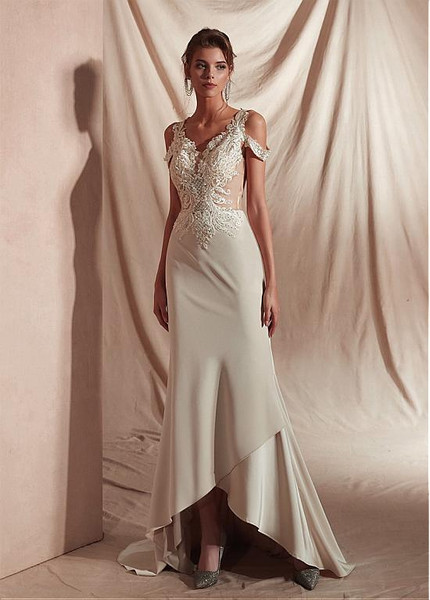 Ivory Satin V-neck Mermaid Prom Dresses With Appliques