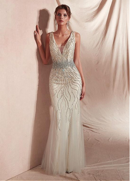 Tulle V-neck Red Mermaid Evening Dresses With Beadings