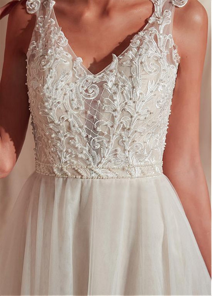 White  Lace & Tulle V-neck Neckline A-line Prom Dresses