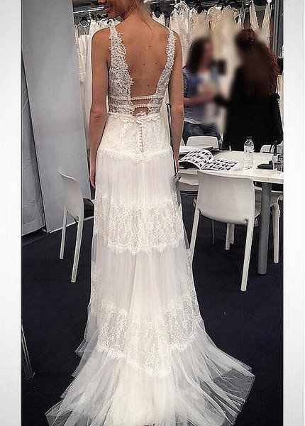 Tulle V-neck Long A-line Wedding Dresses With Lace Appliques