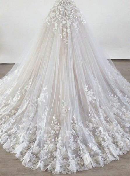 Cheap New Arrival A-Line Round Cap Sleeves Light Champagne Wedding Dress with Appliques