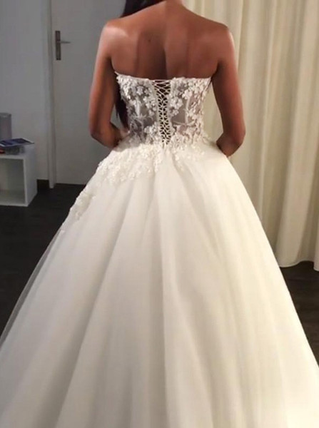 Shop Cheap Romantic A-Line Sweetheart Sweep Train Tulle Appliques Wedding Dress