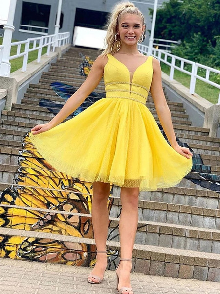 Shop Cheap Yellow Short  Cute A Line V Neck Homecoming Dresses with Thin Belt under 150