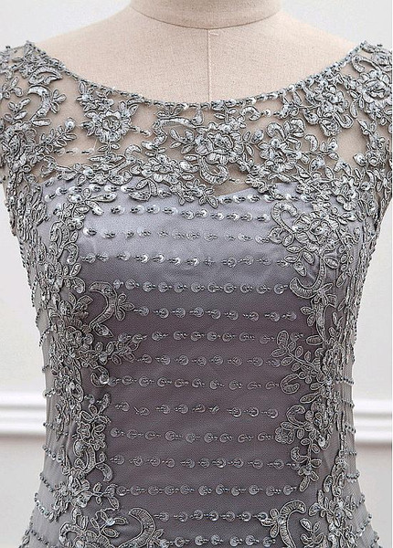 Shop Elegant Tulle Scoop Gray Mermaid Mother Of The Bride Dress With Beadings under 200