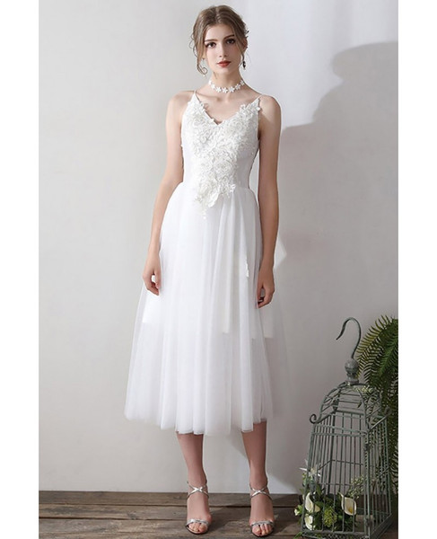 Shop Vintage Short Retro Lace V-neck Tulle Open Back Tea Length Wedding Dress from ANNAKOO