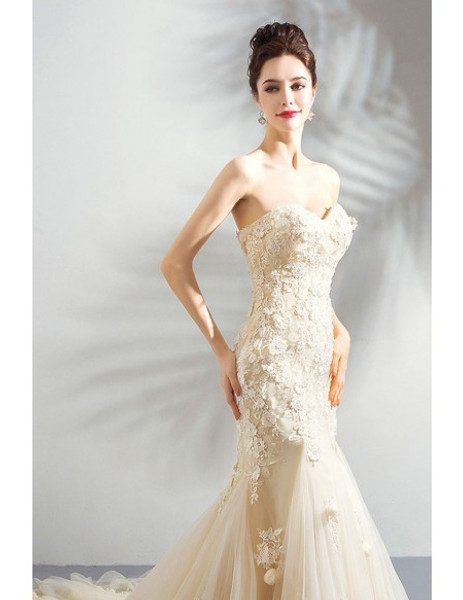 Shop Beautiful 2020 Fairy Light Strapless Tulle Appliques Champagne Mermaid Wedding Dress From ANNAKOO