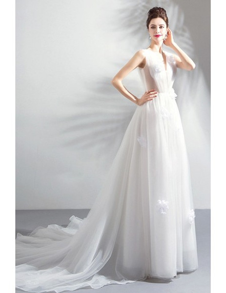 Shop Romantic 2020 Simple Tulle Fairy White Petals V-neck Boho Wedding Dress  from ANNAKOO