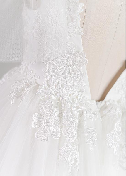 Shop Beautiful Tulle Spaghetti Straps White Appliques A-line Flower Girl Dress from ANNAKOO