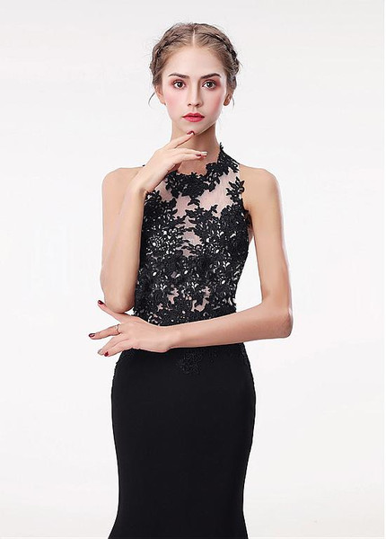 Halter Black Mermaid Evening Dress With Lace Appliques