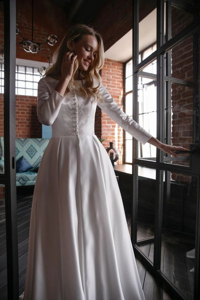 Shop 2021 Long Sleeve Scoop Appliques Button A Line Satin Wedding Dress Under 188