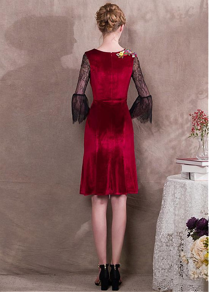 V-neck Pleuche & Lace Short A-line Prom Dress