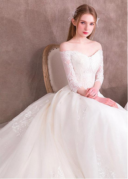 Long Sleeve Tulle Off-the-shoulder Lace Appliques Wedding Dress 