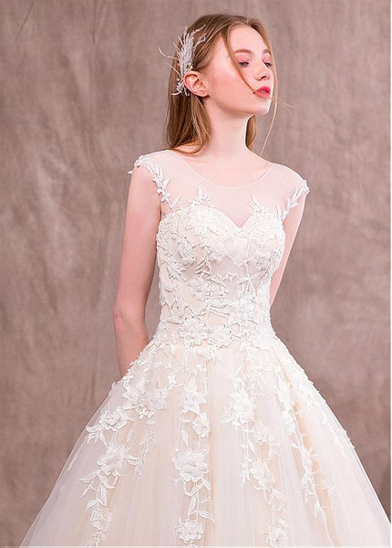 Tulle Jewel 3D Flowers A-line Wedding Dress With Lace Appliques