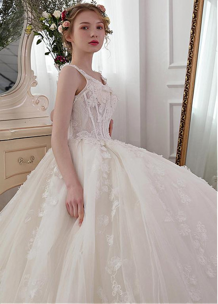 Tulle & Lace V-neck Long Train Ball Gown Wedding Dress 