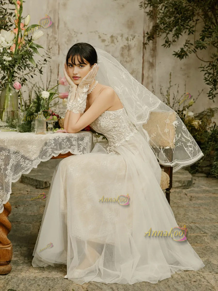 Shop 2025 ANNAKOO Spaghetti Straps Tulle Appliques A Line Wedding Dress Under 179