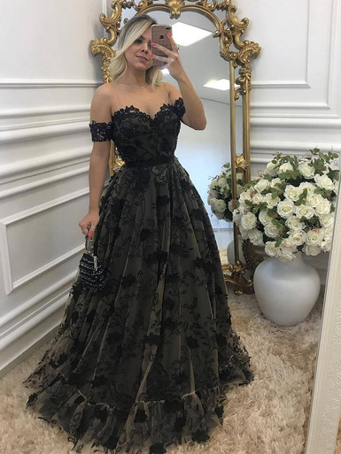 Cheap 2019 Black Lace Long Off The Shoulder Prom Dresses with Appliques