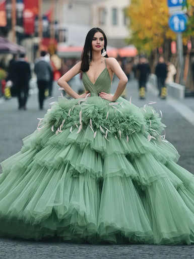 Aesthetic Ball Gown V Neckline Green Tulle Party Dress Long Prom Dresses Evening Dresses main image 0