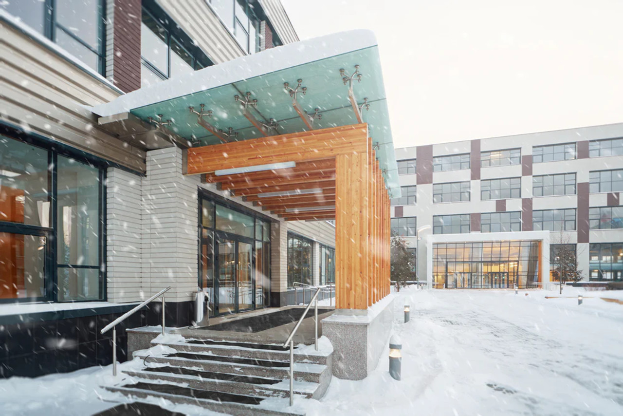 HeatTrakĀ® Industrial Snow-Melting Stair Mats HeatTrakĀ® Industrial Snow-Melting Stair Mats