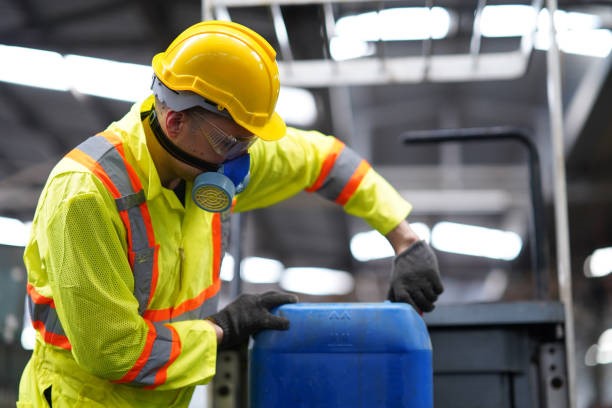 5 Reasons to Buy Portwest Hi-Vis Non-Class Shirt for Traffic Staff