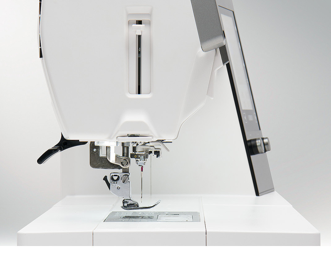 Janome Horizon Memory Craft 9480 QCP Quilting Machine