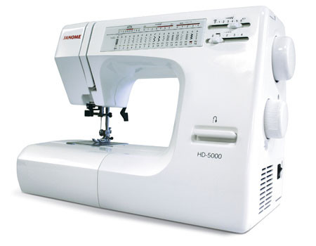 Janome HD3000 Sewing Machine with Bonus Package