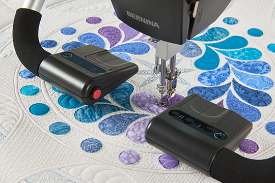BERNINA Q Series Palm Precision Handles installed on Q Series longarm quilting machine for detail and micro quilting