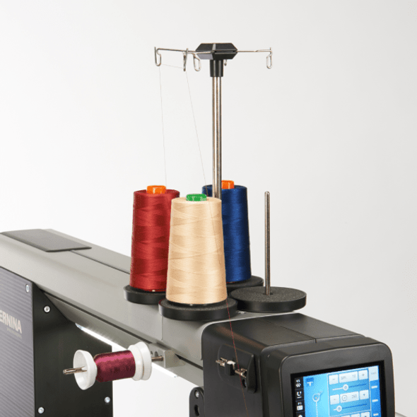 BERNINA Needle Point Laser - Precise positioning - BERNINA