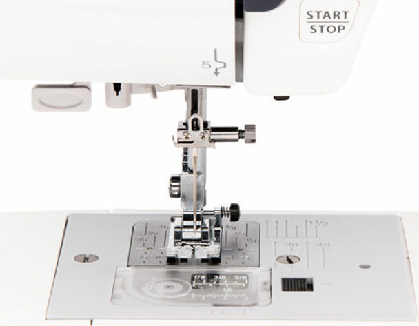Janome JW8100 Computerized Sewing Machine with Bonus (Used)