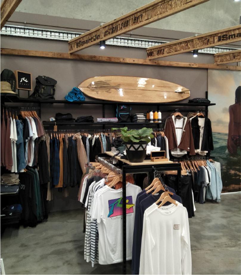 surf-store2-570x650.png