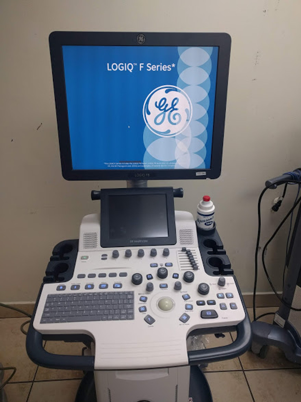 GE Logiq F8 R.2 ultrasound+ 1 TX