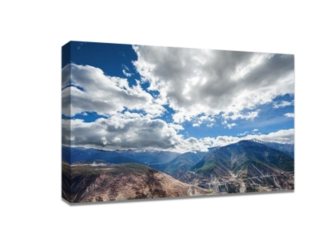 Use wide Angle lens and ultra wide Angle lens