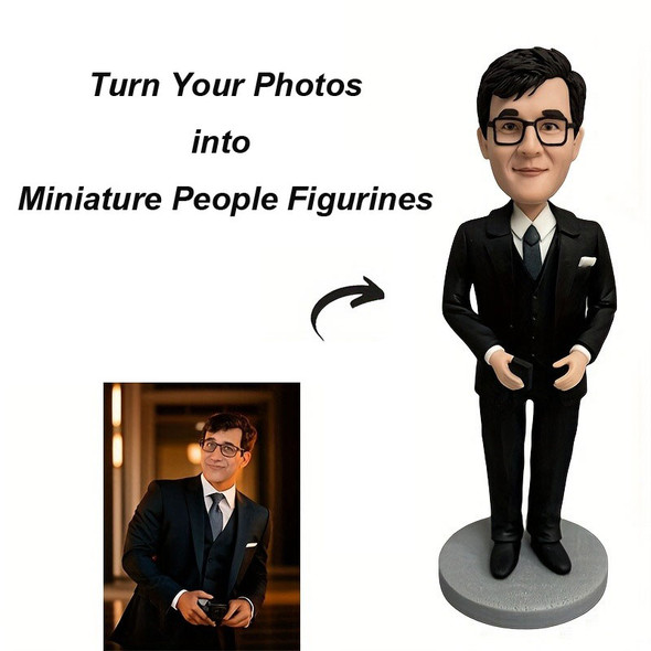 miniature people figurines