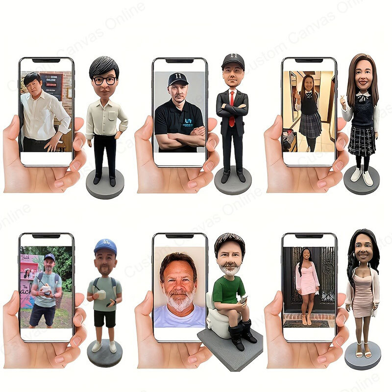 Comparison of customer photo and finished miniature people figurines, highlighting the transformation from photo to 3D figurine.
