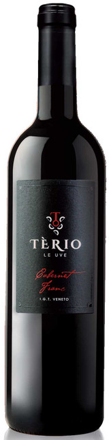 CABERNET FRANC IGT VENETO 2017 - In cemented tanks at controlled temperature for 10 days, then, after pressing, the wine stays in cement tanks for 6 months before get bottled.