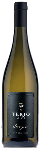 SAUVIGNON BLANC IGT VENETO 2019 - In a controlled atmosphere, using CO2 already in the field. Soft pressing and juice selection. Fermentation in stainless steel under controlled temperature.