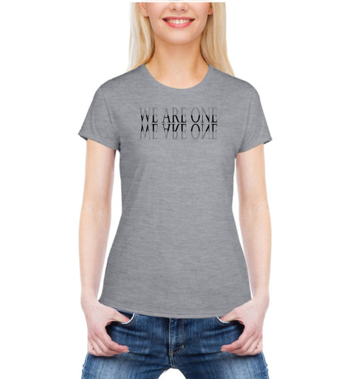 This T-Shirt offers elegance in casual wear with subtle texture and saturated color.
• Short sleeves
• Super soft Cotton
• Machine washable
• Imported