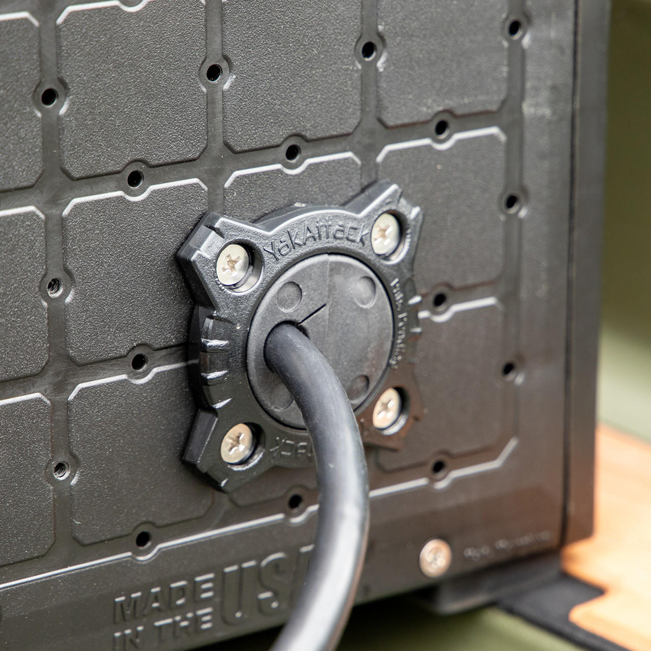 YakAttack GridLoc Through Hull Wiring Kit | FishUSA