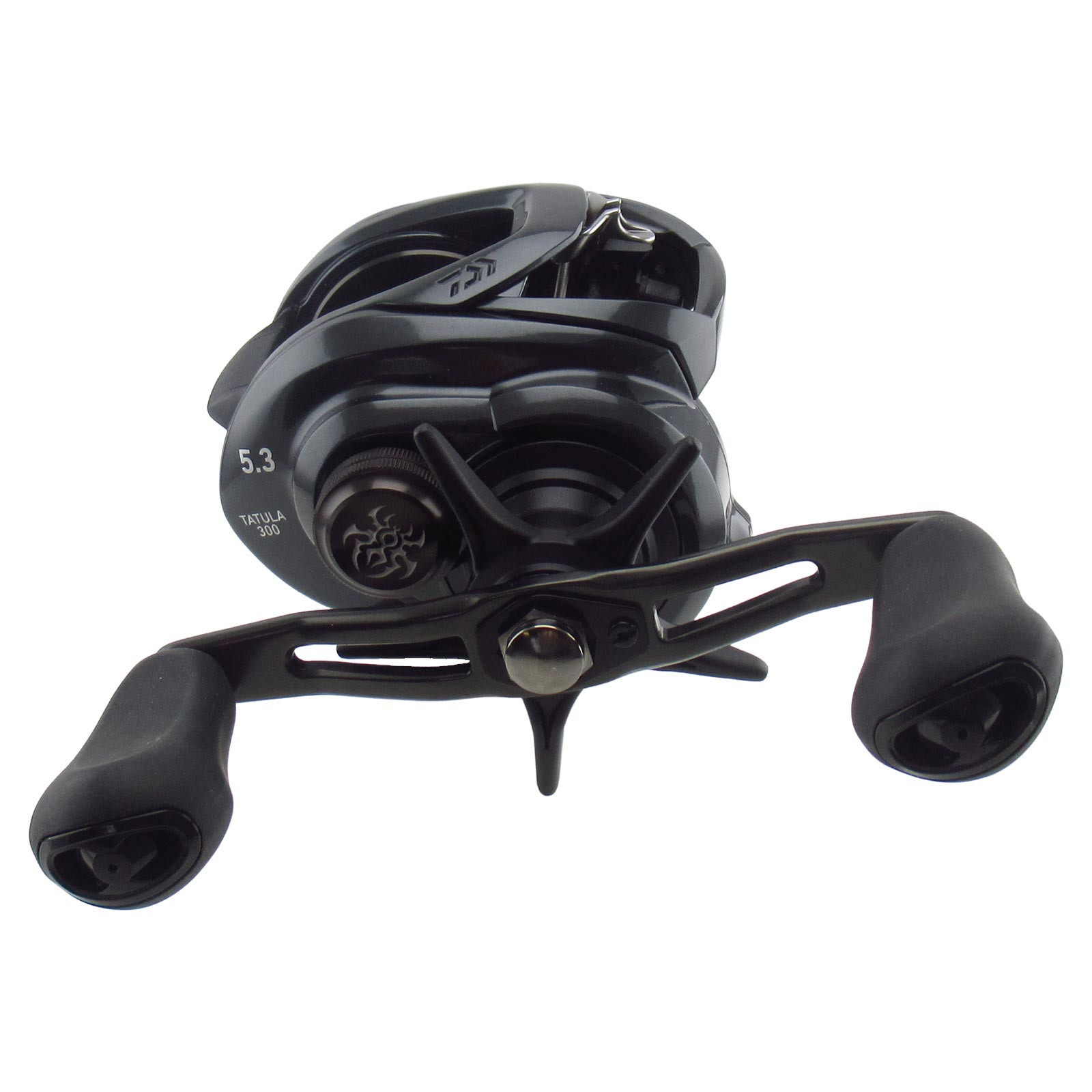 Daiwa Tatula 300P Casting Reel close up of handle