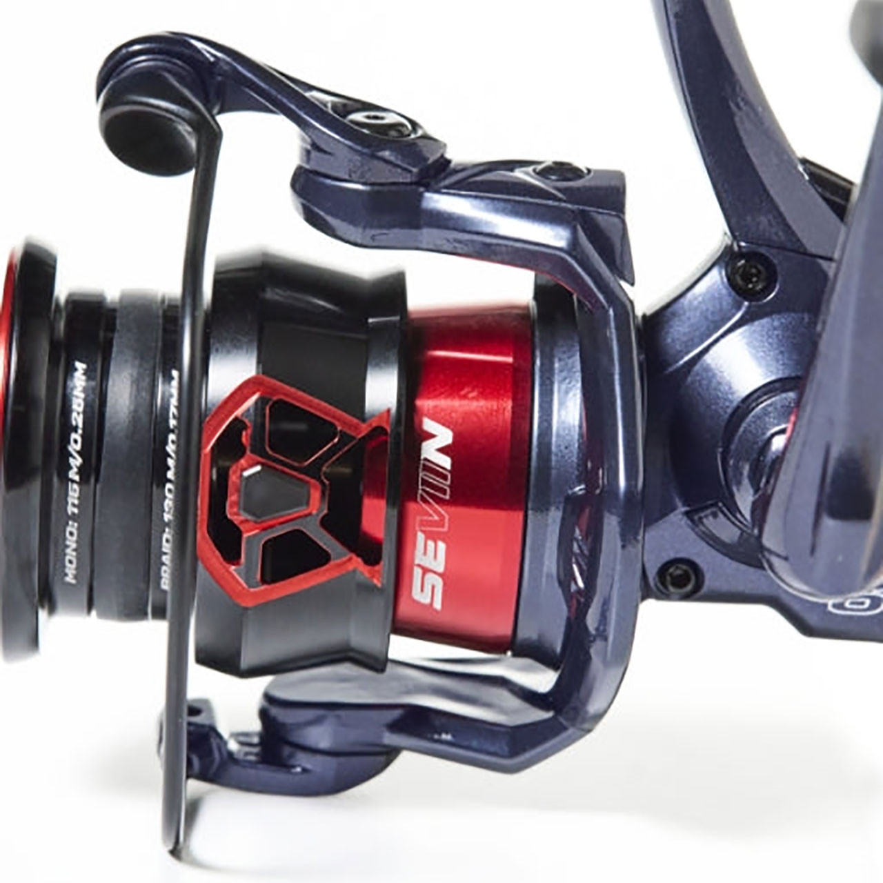 SEVIIN GS Series Spinning Reel close up of spool