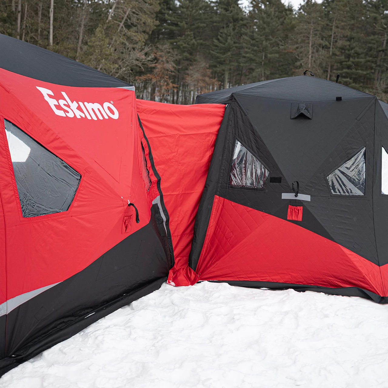 Eskimo E-Connect Shelter Link in use, ice shelters not included