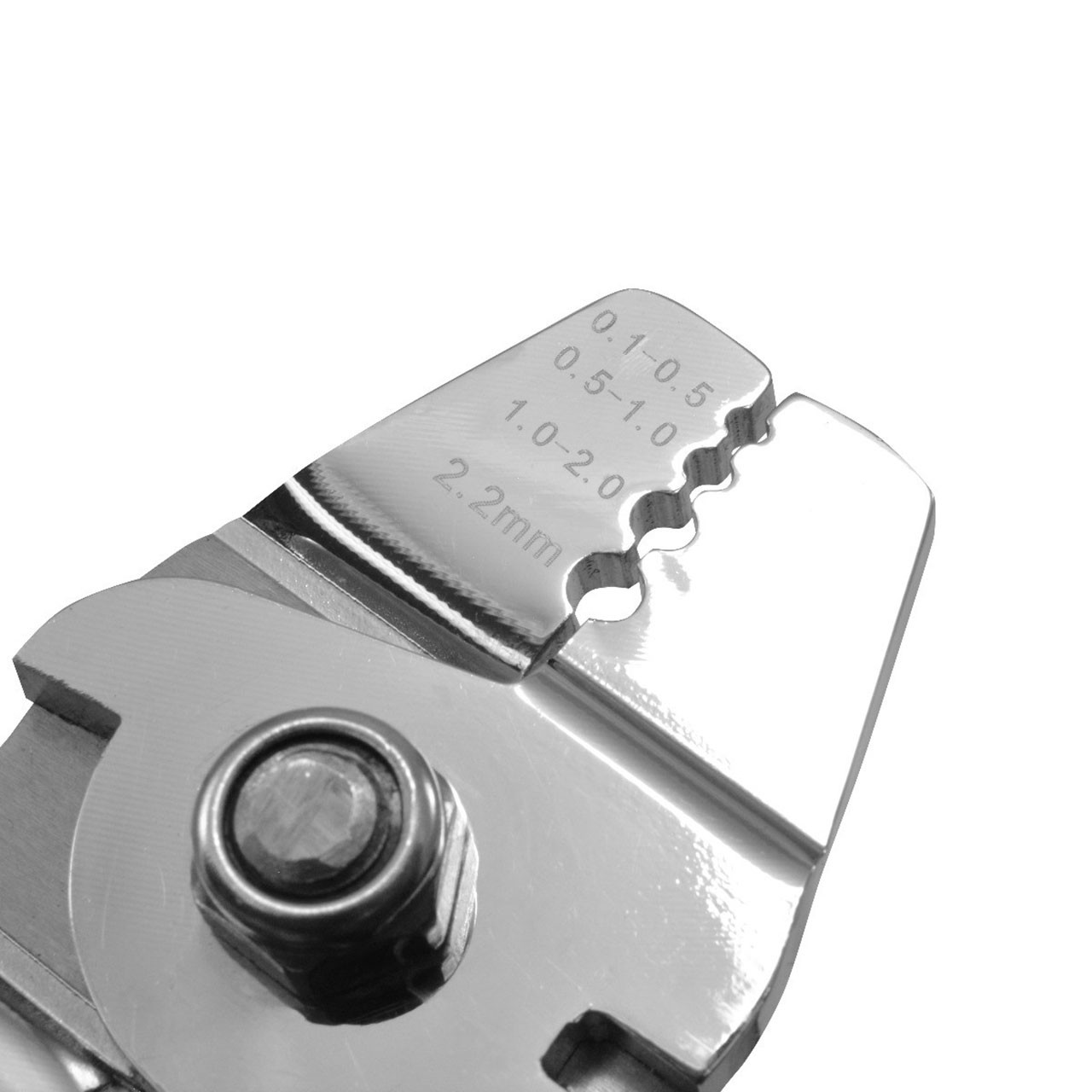 Cuda Titanium Bonded Crimping Pliers close up of wire cutter