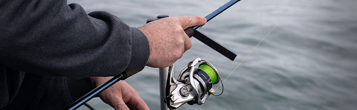 Cold-Water Walleye Jig Cadence Rules: Drag vs Snap vs Glide