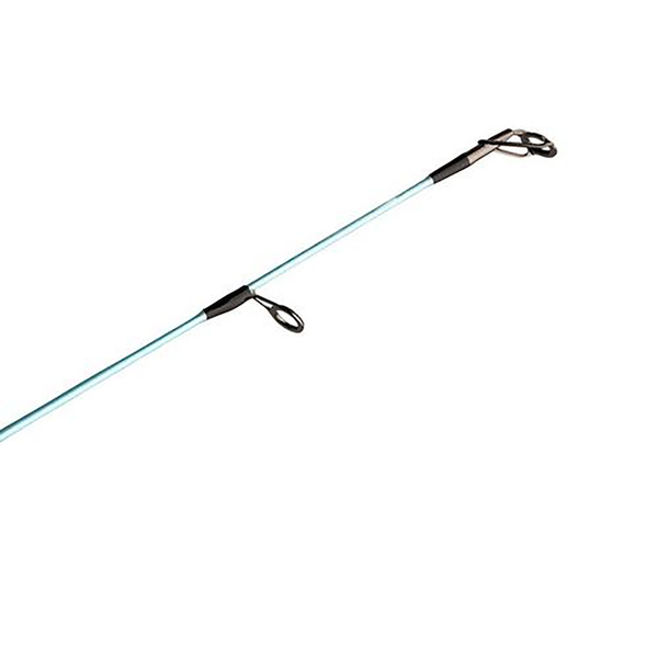 Shakespeare Ugly Stik Carbon Surf Spinning Rod close up of tip