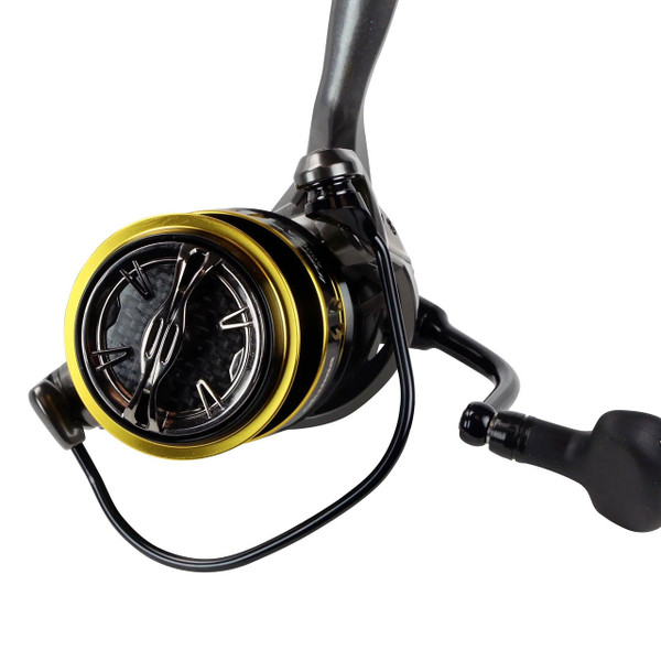 Okuma Inspira ISX Spinning Reel model ISX-4000XA close up of spool