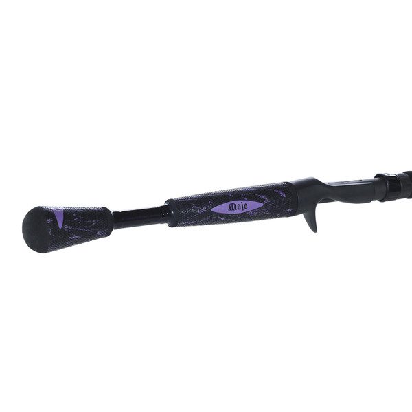 St. Croix Mojo Yak Casting Rod close up of handle