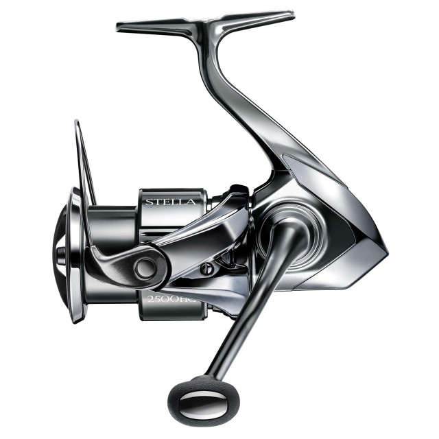 Osborne and Cragg - Shimano Vanford 3000. this compact model is the  favourite size for general bass fishing. Same size and weight as the 2500  but with larger line capacity and T