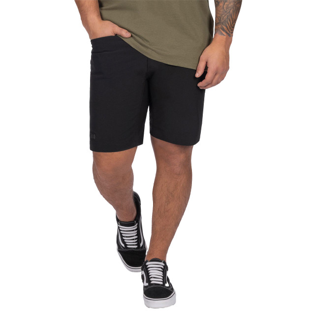 FXR Men's Tech Air 9 in. Shorts