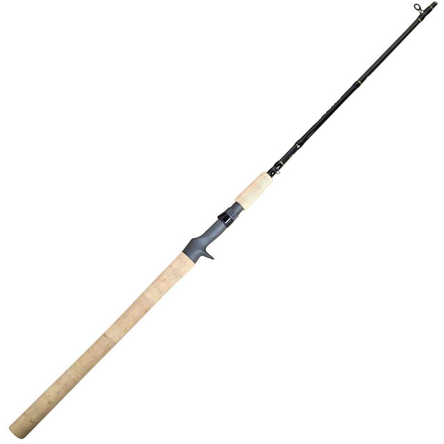 C2 Daiwa Sealine 27H reel cast with 8'3 trolling rod