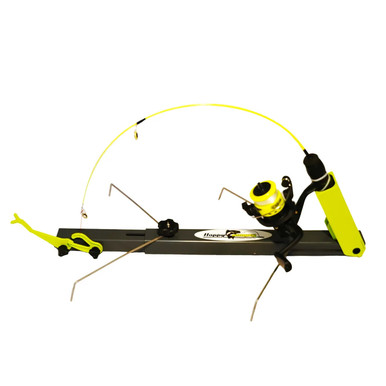 dock buddy fishing pole Post – 4 Place Rod Holder range:Staple Size:10’ Five Vintage Fish Lures It is made from